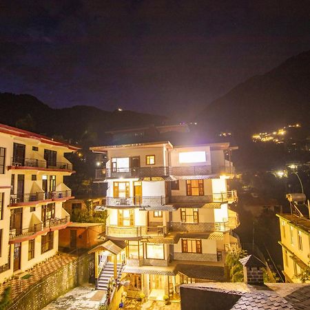 Wow Stayz2 Hotel The Lodge Dharamshala Esterno foto