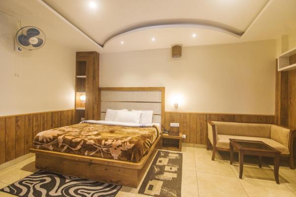 Wow Stayz2 Hotel The Lodge Dharamshala Esterno foto
