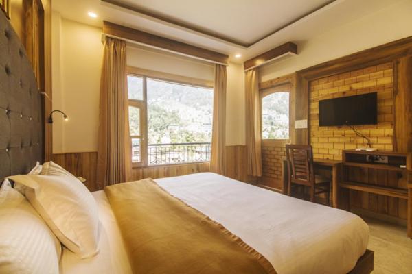 Wow Stayz2 Hotel The Lodge Dharamshala Esterno foto