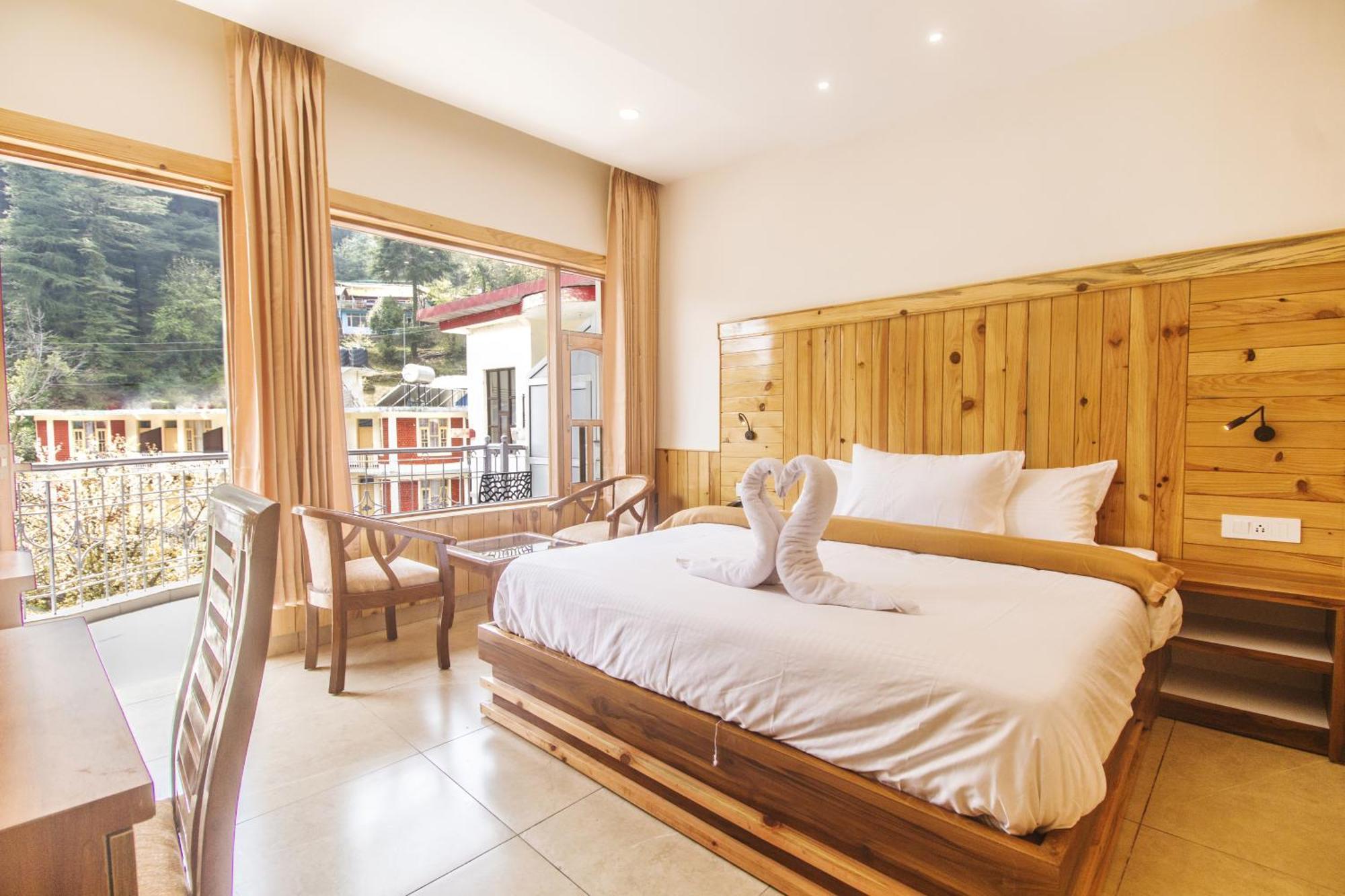 Wow Stayz2 Hotel The Lodge Dharamshala Esterno foto