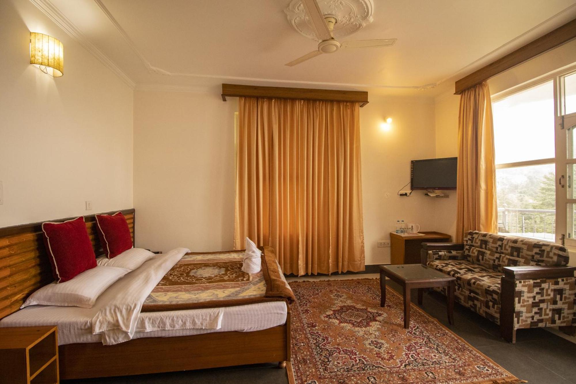 Wow Stayz2 Hotel The Lodge Dharamshala Esterno foto